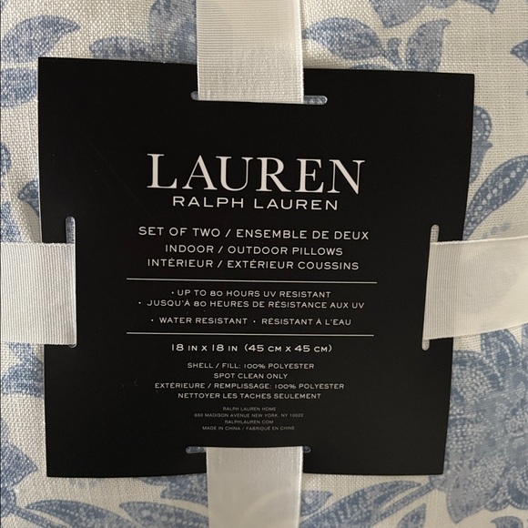 Ralph Lauren Blue Floral Accent Pillow 18 x 18 - Picture 2 of 3